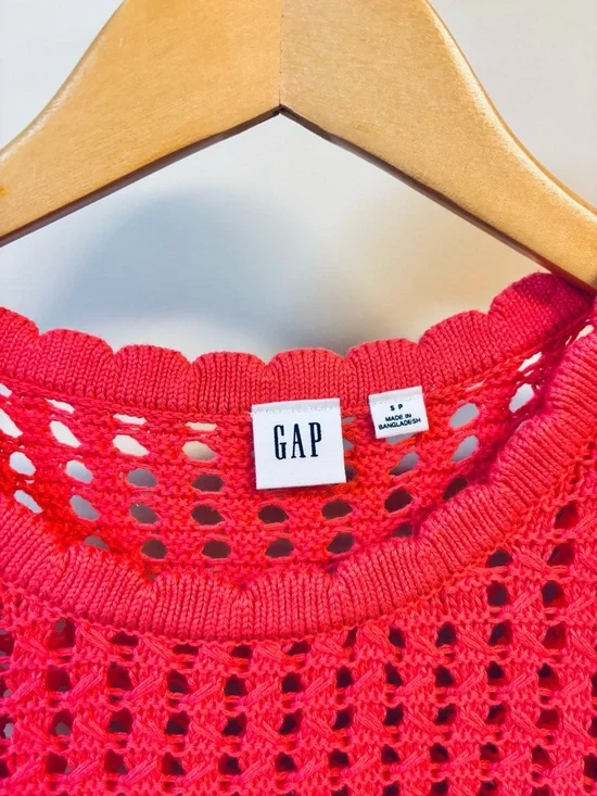 Gap Crochet Flutter Sleeve Coral Scalloped Sweater Tank Small - Picture 6 of 7